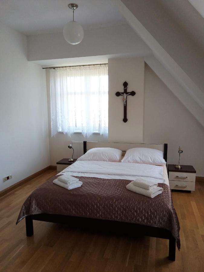 Dom Notre Dame Bed and Breakfast Breslavia Exterior foto
