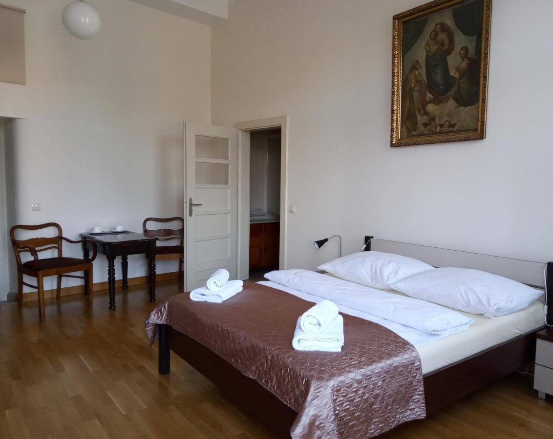 Dom Notre Dame Bed and Breakfast Breslavia Exterior foto